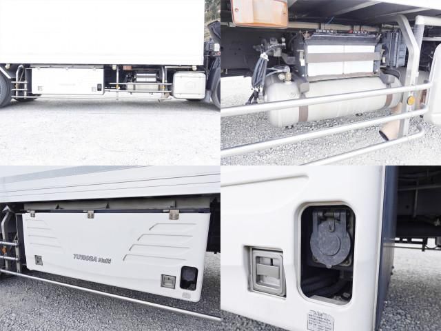 Nissan QUON 2015-04 2709556-21
