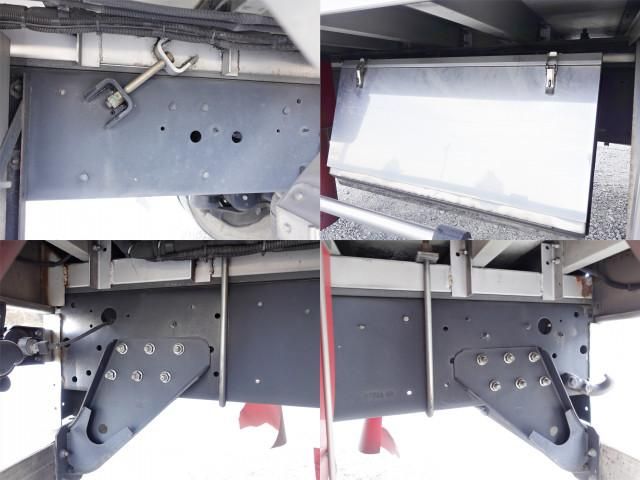 Nissan QUON 2015-04 2709556-23
