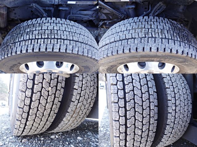 Nissan QUON 2015-12 3681108-13