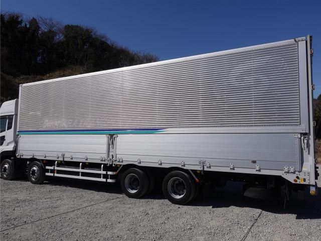 Nissan QUON 2017-12 3758591-9