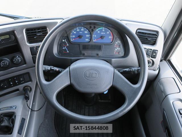 Nissan QUON 2016-03 4140525-14