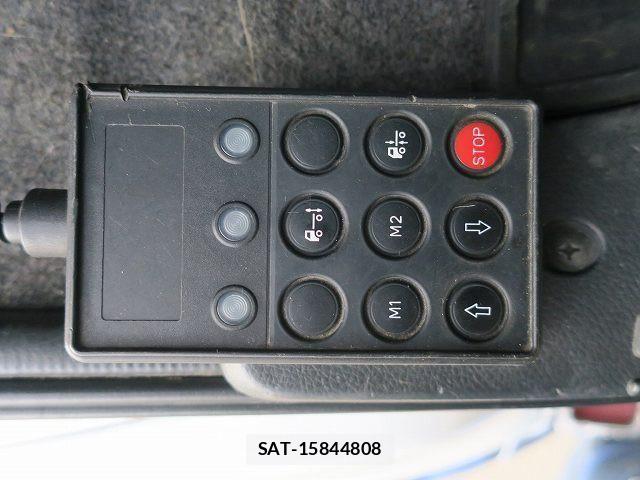 Nissan QUON 2016-03 4140525-17