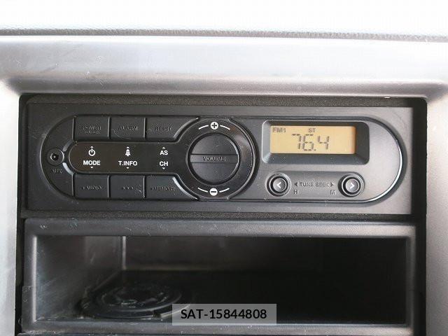 Nissan QUON 2016-03 4140525-18