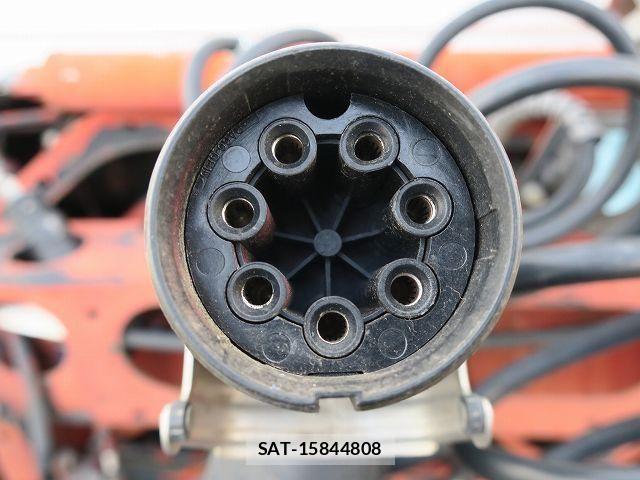 Nissan QUON 2016-03 4140525-6