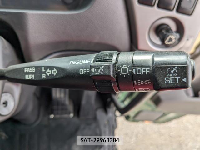 Nissan QUON 2017-03 4423416-27