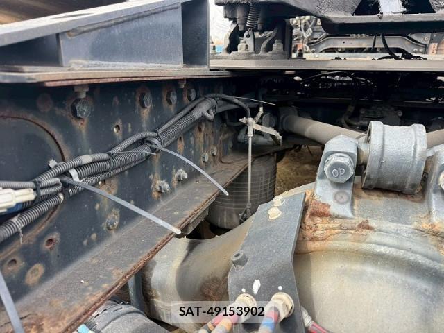 Nissan QUON 2018-06 4600062-15