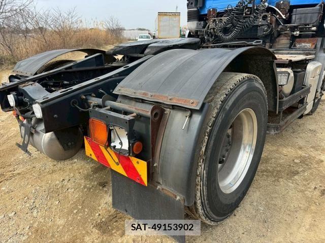 Nissan QUON 2018-06 4600062-17