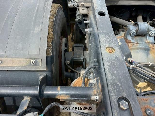 Nissan QUON 2018-06 4600062-21