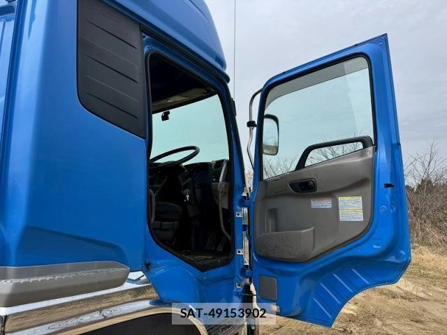 Nissan QUON 2018-06 4600062-25
