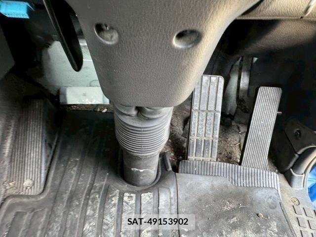 Nissan QUON 2018-06 4600062-29