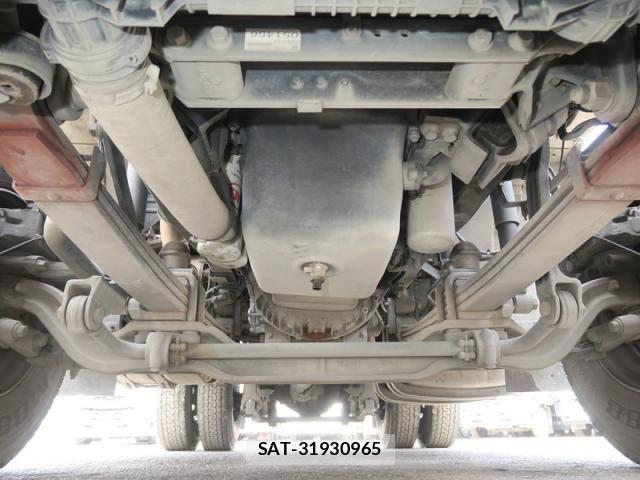 Nissan QUON 2020-03 4600047-11