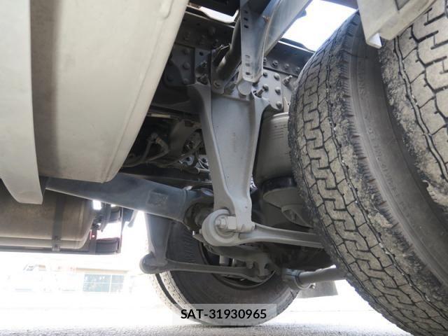 Nissan QUON 2020-03 4600047-14
