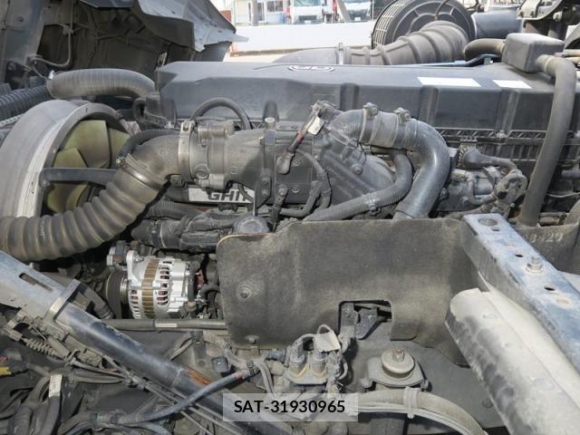 Nissan QUON 2020-03 4600047-17