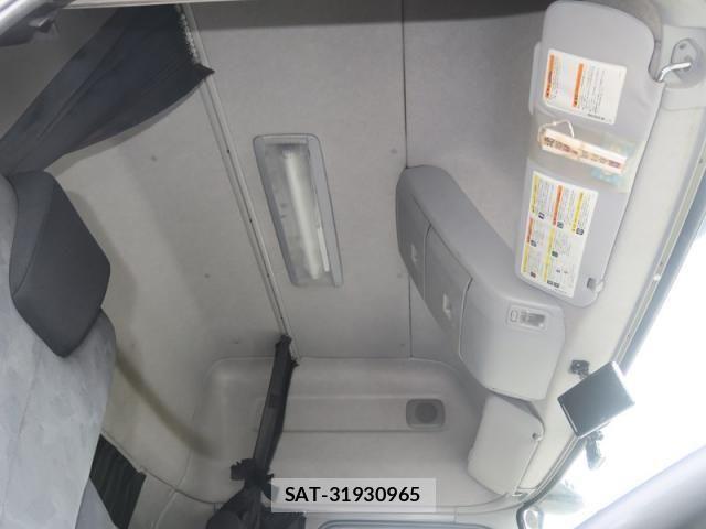 Nissan QUON 2020-03 4600047-19