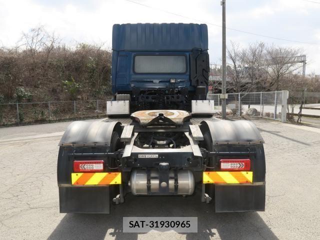 Nissan QUON 2020-03 4600047-4
