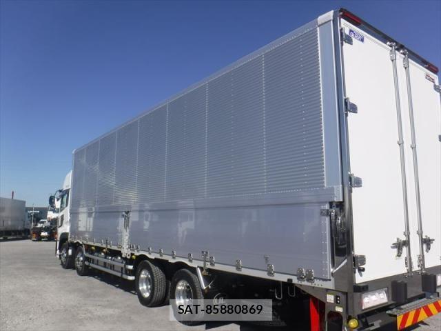 Nissan QUON 2025-03 4640560-12