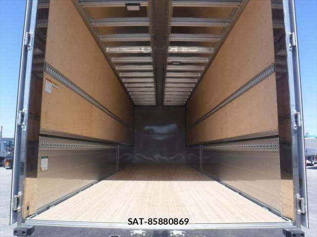 Nissan QUON 2025-03 4640560-18