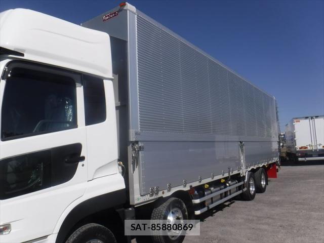Nissan QUON 2025-03 4640560-1