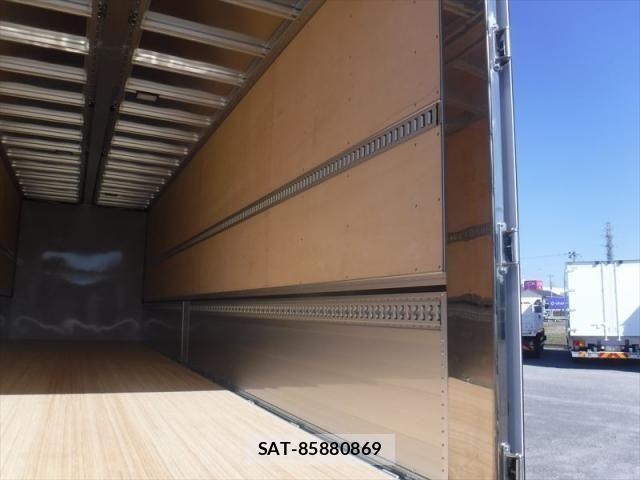Nissan QUON 2025-03 4640560-20