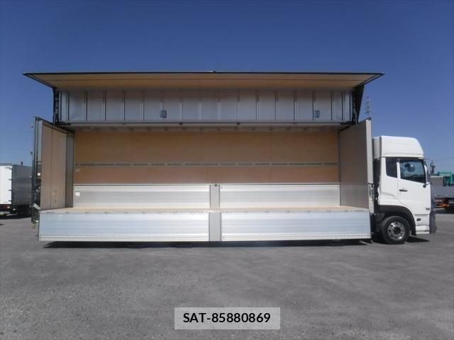 Nissan QUON 2025-03 4640560-24