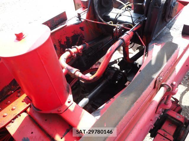 Nissan QUON 2015-10 4757185-22