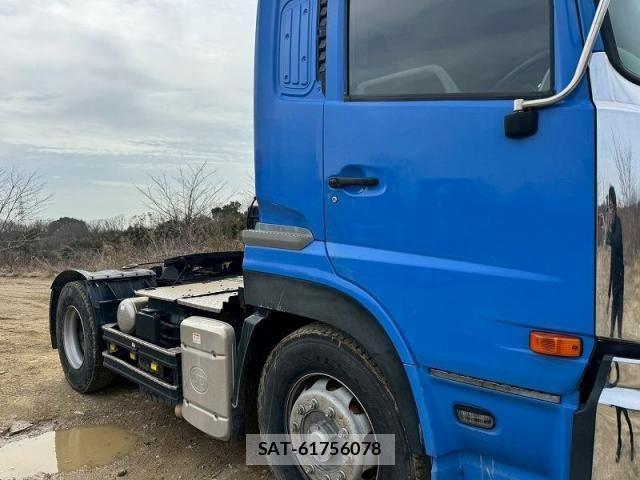 Nissan QUON 2016-01 4757200-12