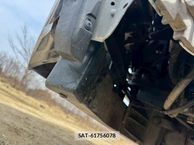 Nissan QUON 2016-01 4757200-14