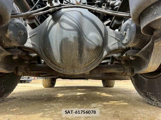 Nissan QUON 2016-01 4757200-19