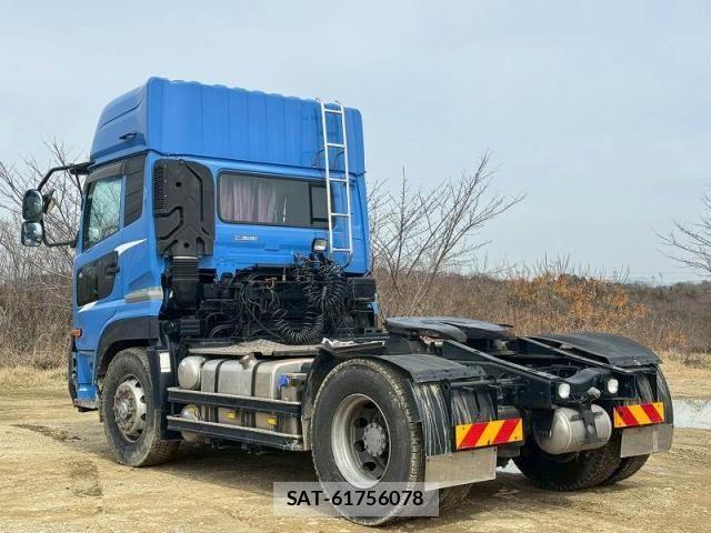 Nissan QUON 2016-01 4757200-3