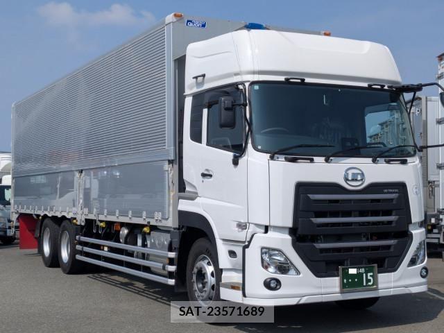 Nissan QUON 2025-11 5876204-2