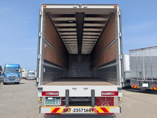 Nissan QUON 2025-11 5876204-8