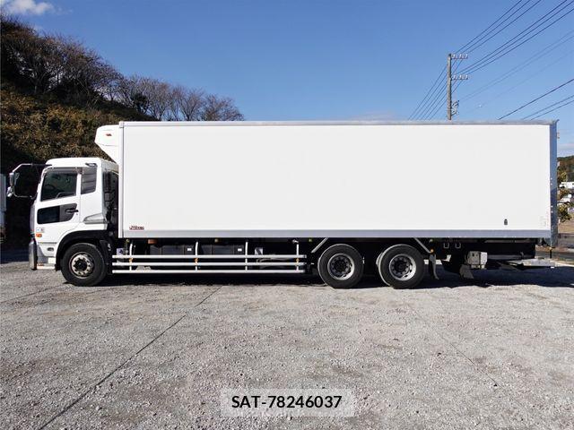 Nissan QUON 2014-10 5876221-10