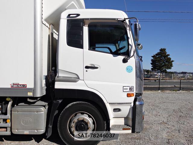 Nissan QUON 2014-10 5876221-5