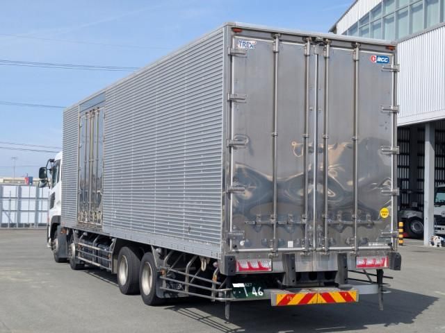 Nissan QUON 2015-03 6050534-3