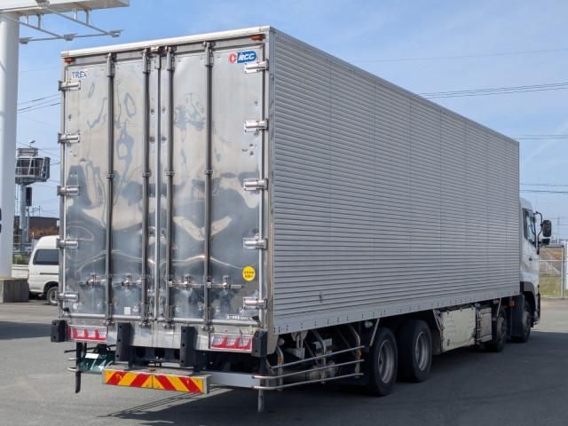 Nissan QUON 2015-03 6050534-4