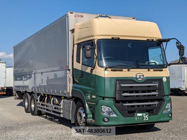 Nissan QUON 2018-04 6016766-1