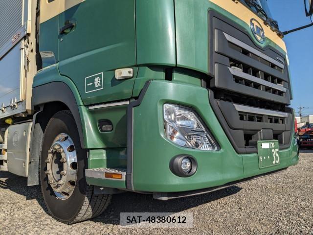 Nissan QUON 2018-04 6016766-25