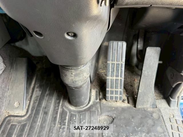 Nissan QUON 2018-06 6016774-27