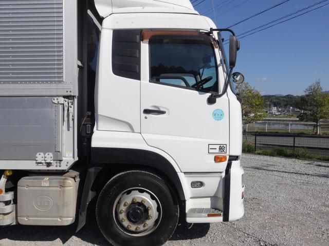 Nissan QUON 2013-02 6050511-4