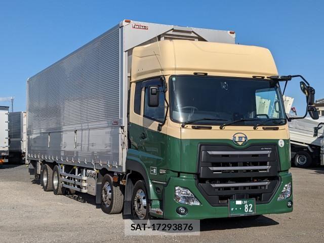 Nissan QUON 2021-10 6218718-1