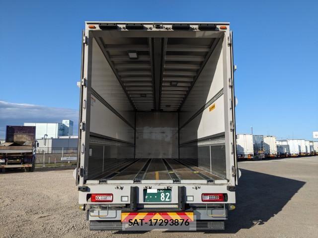 Nissan QUON 2021-10 6218718-7