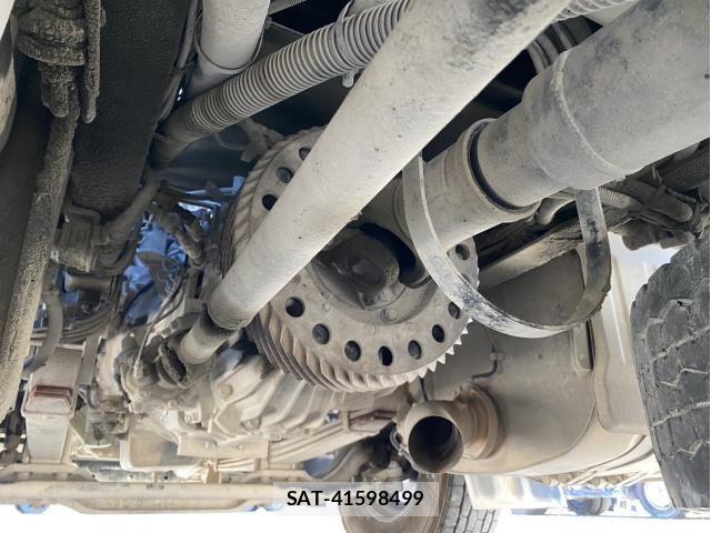 Nissan QUON 2020-12 6246887-22