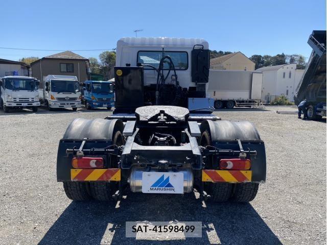 Nissan QUON 2020-12 6246887-4