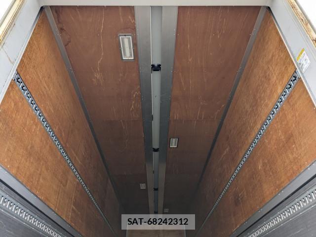 Nissan QUON 2018-03 6246888-11