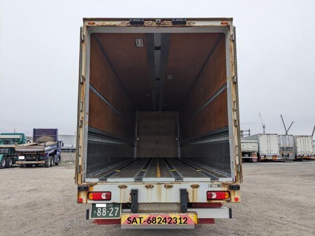 Nissan QUON 2018-03 6246888-7