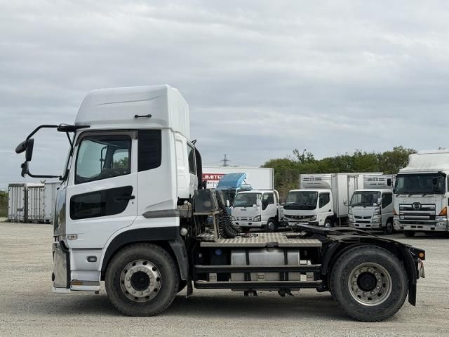 Nissan QUON 2020-08 6530380-2