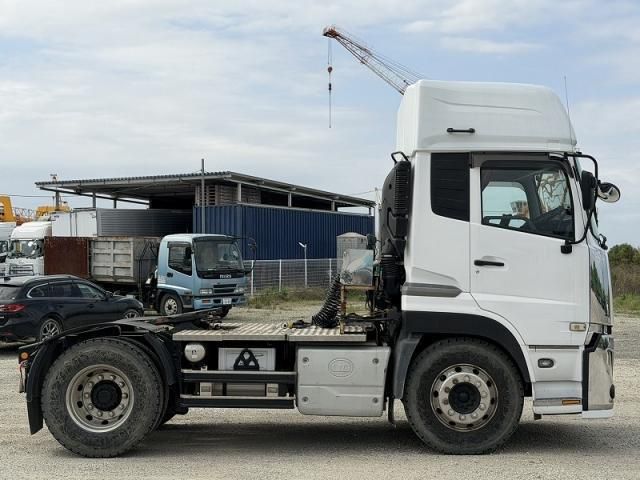 Nissan QUON 2020-08 6530380-6