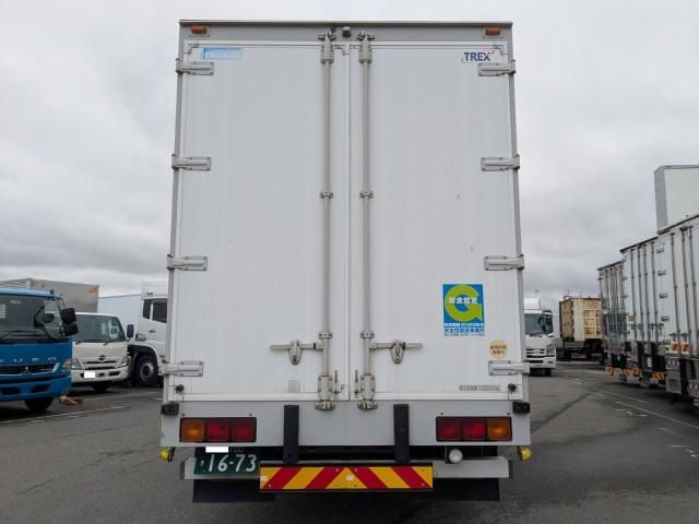 Nissan QUON 2014-03 6596960-4