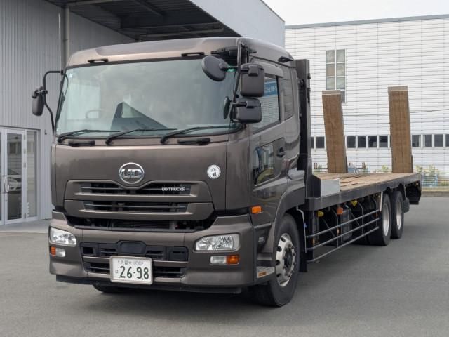Nissan QUON 2018-06 6596890-0