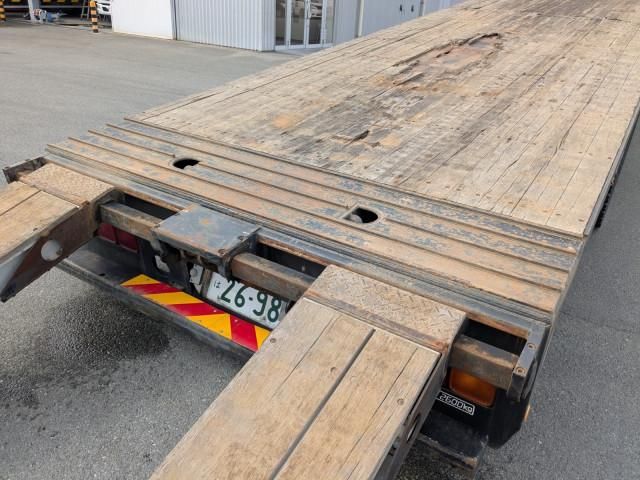 Nissan QUON 2018-06 6596890-18